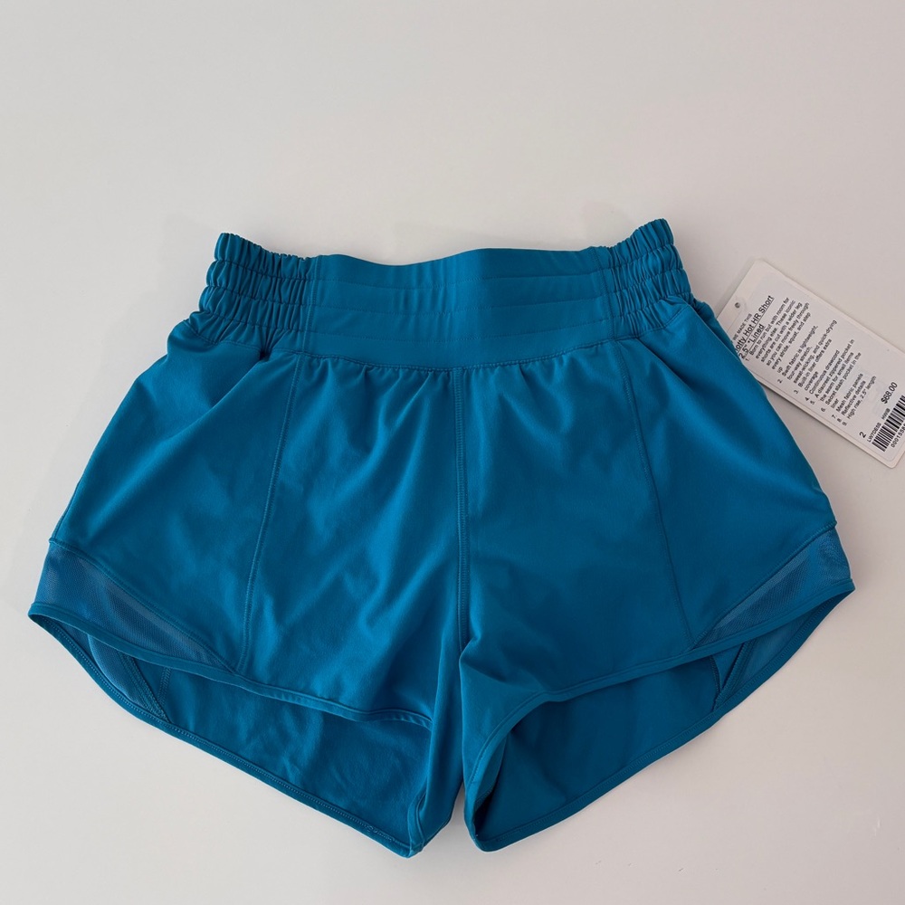 NWT Lululemon Hotty Hot HR Short 2.5” lined, Hawaiian Blue, size 2